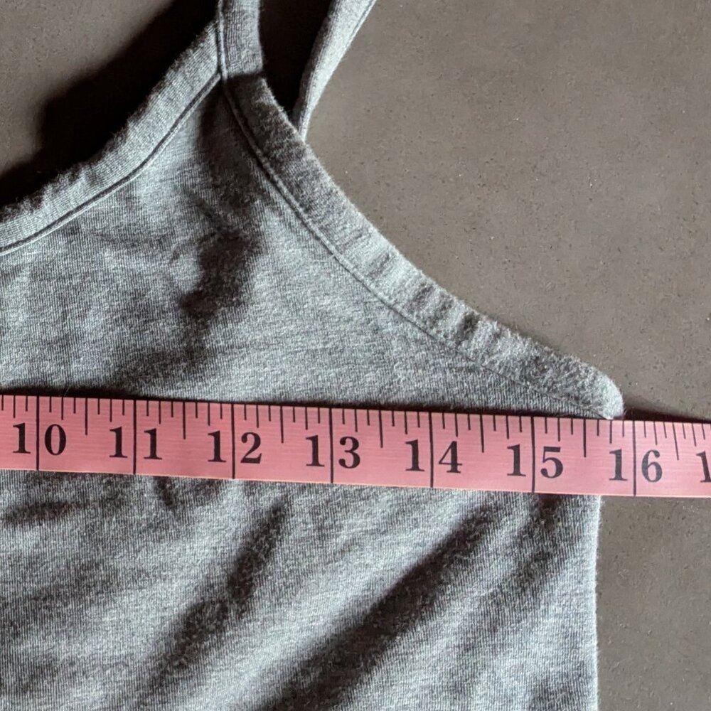 Everlane The Supima® Form Spaghetti Strap Cami | M / Mid Heather Grey - Picture 12 of 16